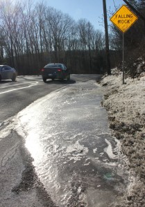 Melting Ice, Slick Spot, SR54, Hometown, 1-31-2014 (8)