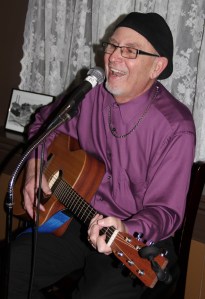 Gene Morrison performs, Vonz Restaurant, Tamaqua, 2-14-2014 (9)