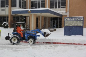 Removing Snow from Parking Lot, High School, Tamaqua, 2-13-2014 (10)