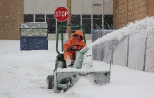 Removing Snow from Parking Lot, High School, Tamaqua, 2-13-2014 (6)