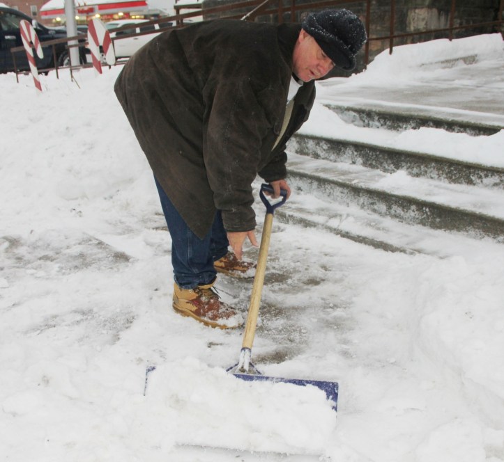 Removing Snow, Tamaqua, 2-5-2014 (94)