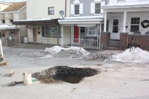 Service Line Repair, Hunter Street, Tamaqua, 2-25-2014 (9)