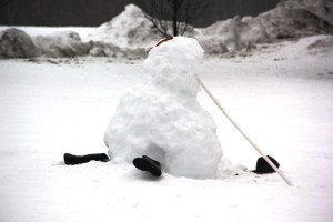 Snowman Held Up with Stick, Valley Road, Tamaqua, 2-21-2014 (5)