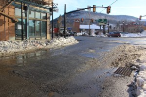 SR309 Reopens After Water Main Leak, Mauch Chunk St, Tamaqua, 2-6-2014 (5)