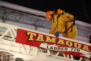Structure Fire, 443 Pine St, Murphy's Beer Distributor, Tamaqua, 2-15-2014 (153)