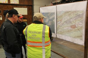 Volunteers Search Mountains for Missing Man, Coaldale, 2-1-2014 (19)