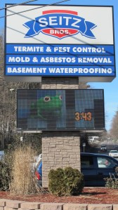 65 Degrees F, Sign, Seitz Brothers, Hometown Hill, 3-11-2014 (1)