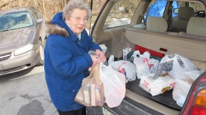 Betty Dolinsky Doing a Good Deed, Tamaqua, 3-15-2014 (1)