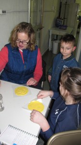 Cake Decorating, April Fools Taco, Community Arts Center, Tamaqua, 3-27-2014 (5)