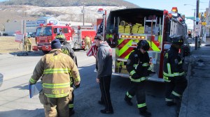 Firefighter Response, Malfunctioning Oil Burner, Center Street, Tamaqua, 3-13-2014 (12)