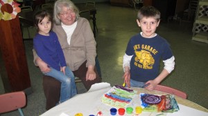 Kids Varied Arts and Craft Class, Tamaqua Community Arts Center, Tamaqua, 3-27-2014 (5)