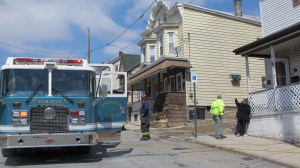 Smoke Investigation, Market Street, Tamaqua, 3-20-2014 (24)
