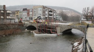 Status of US209 Bridge, West Broad St, Tamaqua, 3-19-2014 (18)