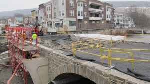 Status of US209 Bridge, West Broad St, Tamaqua, 3-19-2014 (9)