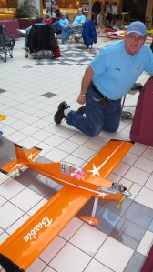 Tuscarora R C Flying Club Displays Their Planes, Fairlane Village Mall, Pottsville (16)