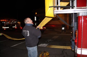Apartment Fire Response, 14 West Broad Street, Tamaqua, 4-24-2014 (100)