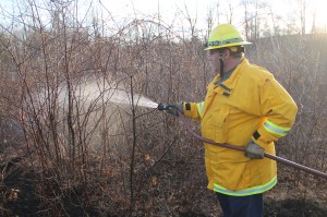 Brush Fire, Duth Hill, Tamaqua, 4-26-2014 (104)