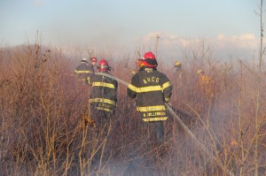 Brush Fire, Duth Hill, Tamaqua, 4-26-2014 (114)