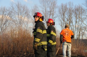 Brush Fire, Duth Hill, Tamaqua, 4-26-2014 (128)