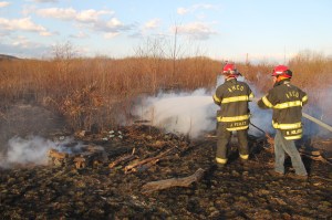 Brush Fire, Duth Hill, Tamaqua, 4-26-2014 (137)