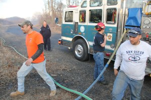 Brush Fire, Duth Hill, Tamaqua, 4-26-2014 (36)
