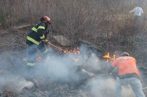 Brush Fire, Duth Hill, Tamaqua, 4-26-2014 (48)