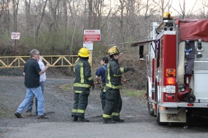 Brush Fire, Duth Hill, Tamaqua, 4-26-2014 (5)