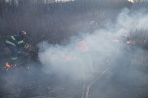 Brush Fire, Duth Hill, Tamaqua, 4-26-2014 (56)