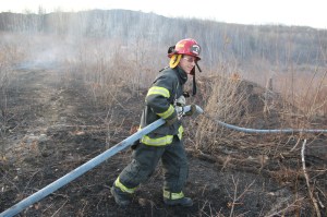 Brush Fire, Duth Hill, Tamaqua, 4-26-2014 (96)