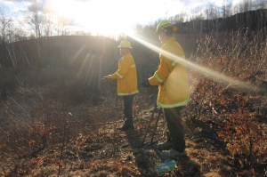 Brush Fire, Duth Hill, Tamaqua, 4-26-2014 (98)