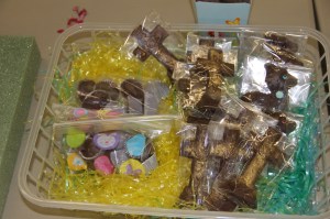 Coaldale Lions Club Easter Candy and Flower Sale, Ambulance Building, Coaldale (31)