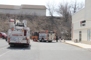 Electrical Fire Response, Sundance Vacations, behind YMCA, Tamaqua, 4-13-2014 (10)