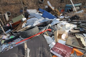 Litter Behind Tamaqua Middle School, Walker Township, 4-10-2014 (22)