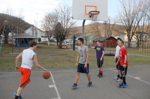 Playing Basketball, North and Middle Ward Playground, Tamaqua, 4-10-2014 (12)