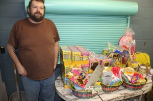 Preparing for Easter Egg Hunt, North and Middle Ward Playground, Tamaqua (4-10-2014) (4)
