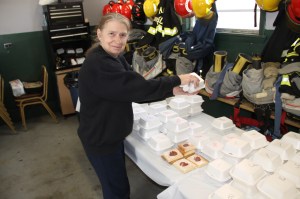 Roast Beef Dinner, D.A.R.E., Tamaqua Rescue Squad, Tamaqua, 4-26-2014 (9)