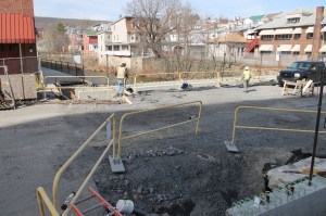 Status of US209 Bridge Work, East Broad Street, Tamaqua, 4-17-2014 (13)