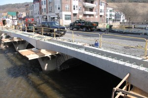 Status of US209 Bridge Work, East Broad Street, Tamaqua, 4-17-2014 (22)