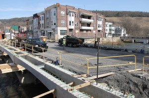 Status of US209 Bridge Work, East Broad Street, Tamaqua, 4-17-2014 (30)