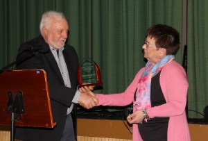 Linda Yulanavage, Executive Director, Tamaqua Chamber of Commerce, presents the 2014 Tamaqua Citizenship Award to Tom Banditelli Sr.
