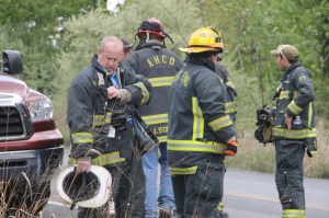 Car Up Grassy Embankment, No. 11 Hill, US209, Coaldale, 5-23-2014 (20)