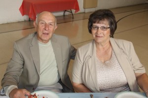 Community Dinner, Salvation Army, Tamaqua, 5-16-2014 (25)