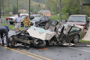 Fatal Motor Vehicle Accident, Car vs Car Carrier, US209, Cumbola, 5-15-2014 (50)