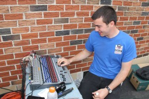 Feed the Need, New Life Assembly of God Church, Tamaqua, 5-10-2014 (15)