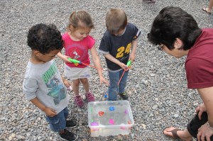 Feed the Need, New Life Assembly of God Church, Tamaqua, 5-10-2014 (22)