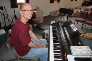 Feed the Need, New Life Assembly of God Church, Tamaqua, 5-10-2014 (39)