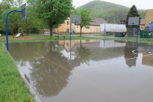 Flooded Basketball Court, Willing Skate Park, Tamaqua, 5-16-2014 (4)
