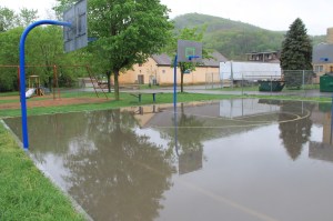 Flooded Basketball Court, Willing Skate Park, Tamaqua, 5-16-2014 (8)