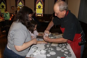 Mom and Me Tea Party, Tamaqua Girl Scouts, Community Arts Center, Tamaqua, 5-3-2014 (38)