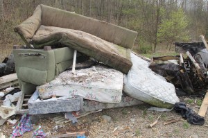 Picking Up Litter Behind Tamaqua Middle School, Tamaqua, Walker Township, 5-9-2014 (20)